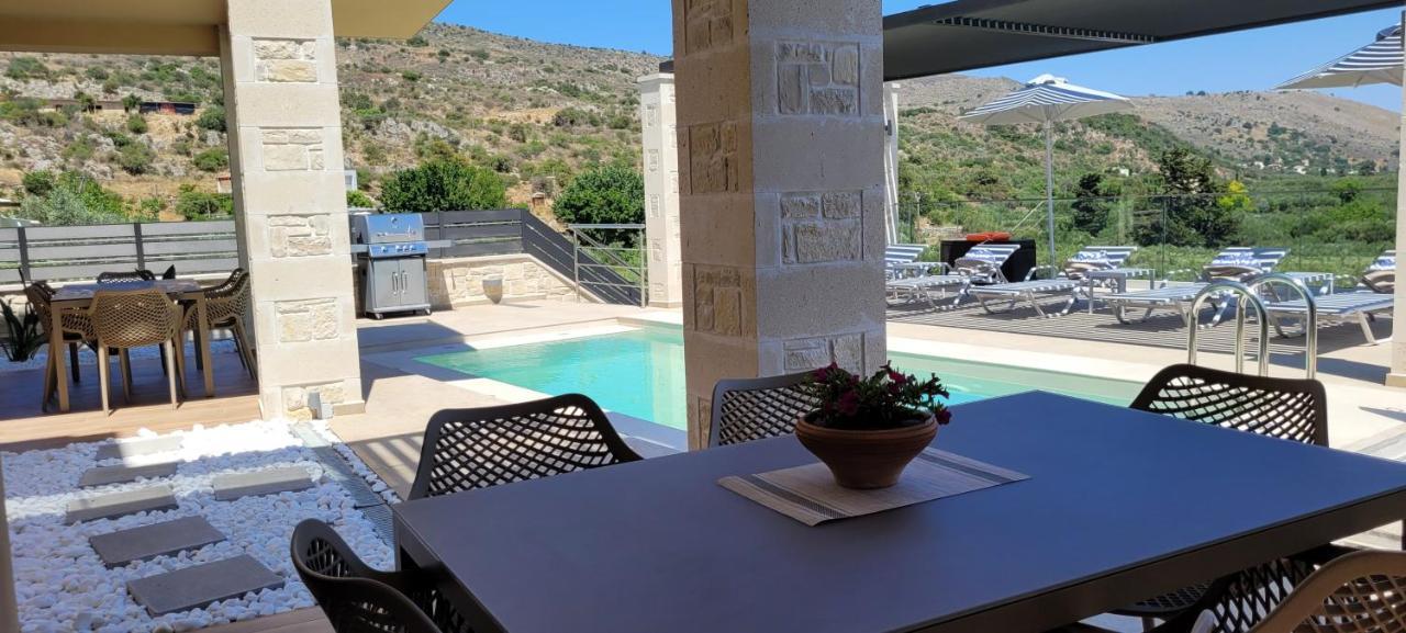 Splendid Villas And Family Resort Kalamítsion Amigdhálion Eksteriør bilde